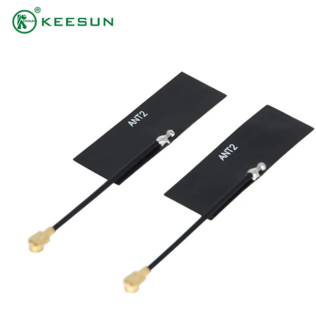FPC0004 | Антенна FPC 2400–2500 МГц, 3 дБи с кабелем RG178 для подключения к I-PEX