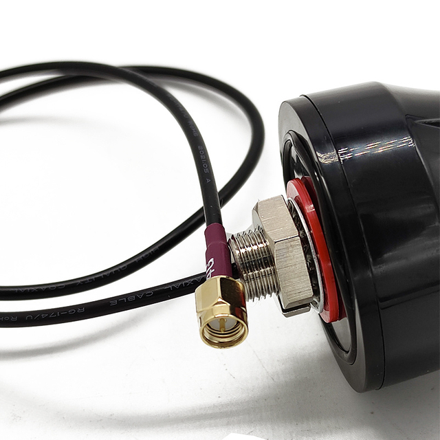 GP00021 |GPS/GNSS-antenn 1-meetrise RG174-kaabliga SMA-male