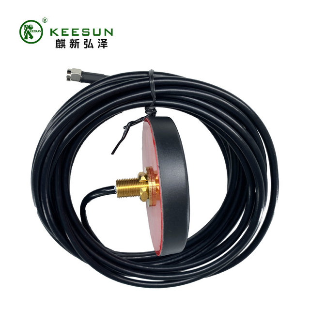 GP00053 | 690-2700MHz 5dBi রাউন্ড শেল অ্যান্টেনা সঙ্গে LMR200Coaxial Cable to SMA ফিমেল কানেক্টর