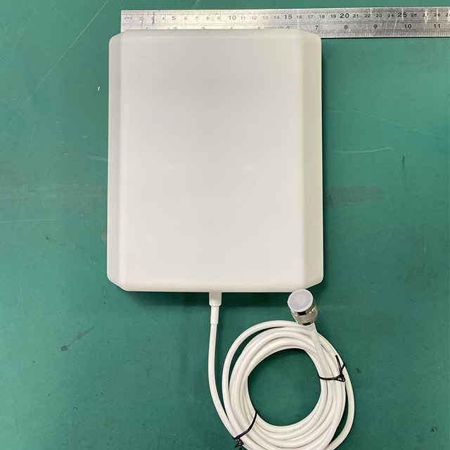 KS50068 | เสาอากาศทิศทาง 2.4G 5dBi พร้อมสายเคเบิล LMR200 ยาว 1 ม. ไปยังขั้วต่อ SMA Male
